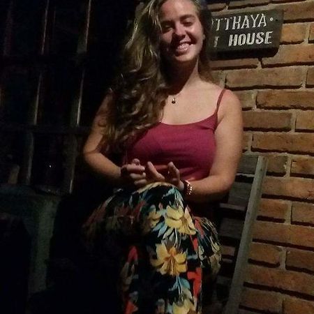 Brickhouse Ayutthaya Guesthouse Est 1986 Luaran gambar