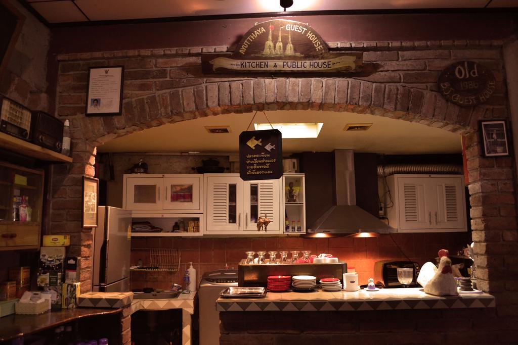Brickhouse Ayutthaya Guesthouse Est 1986 Luaran gambar
