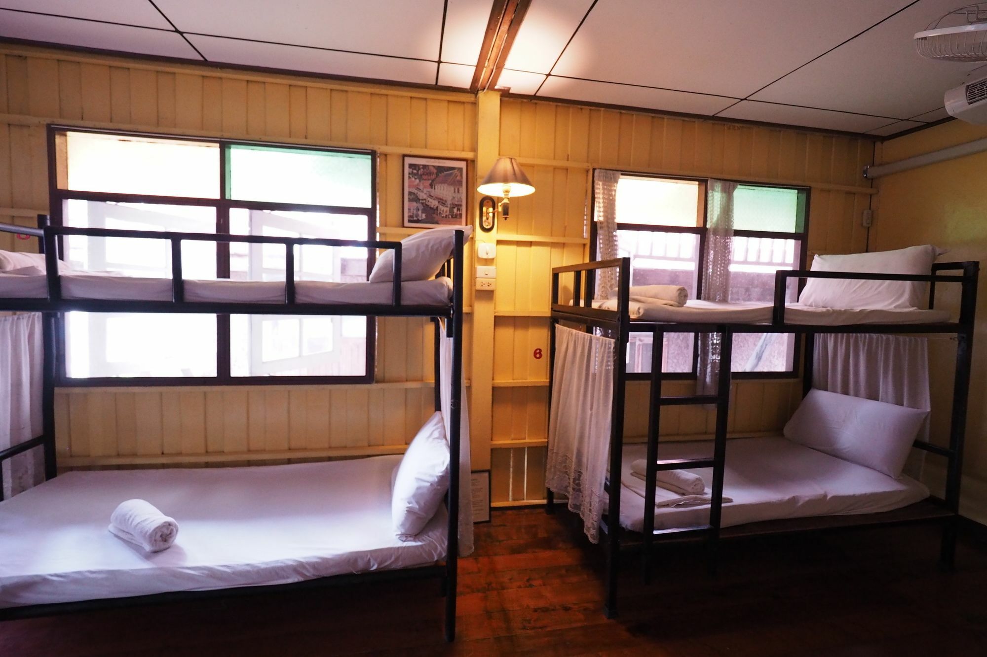 Brickhouse Ayutthaya Guesthouse Est 1986 Luaran gambar
